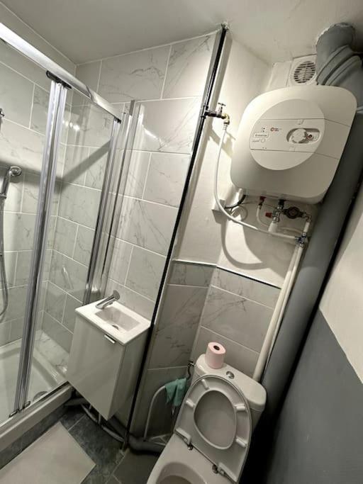 Apartamento Studio Cosy A Bagneux Rer B A 500M Exterior foto